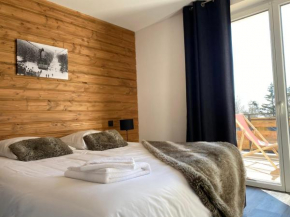 Hotels in Sarcenas